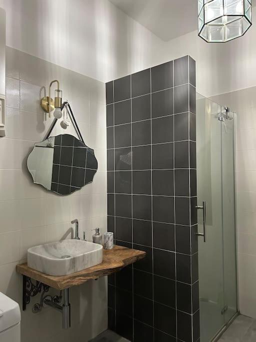App Di Tania Apartamento Reggio Emilia Exterior foto