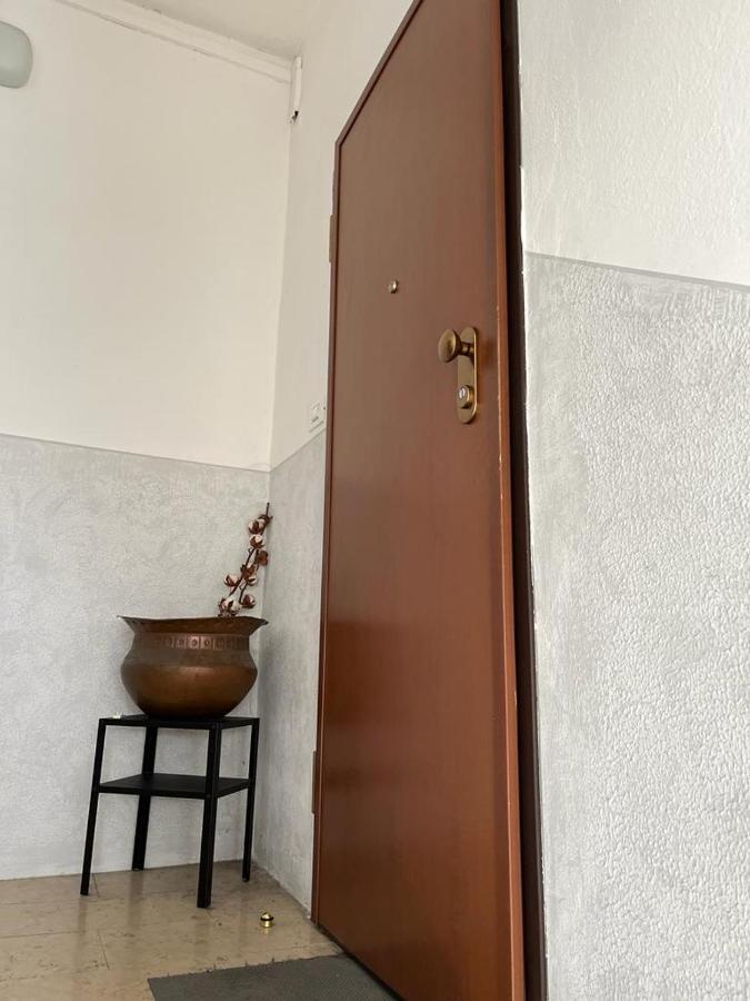 App Di Tania Apartamento Reggio Emilia Exterior foto